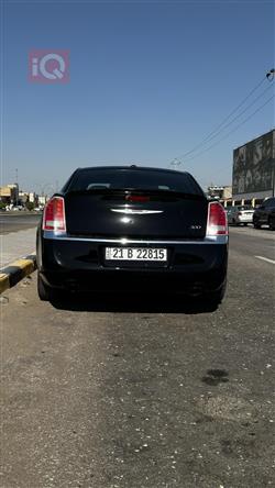 کرایسلەر 300